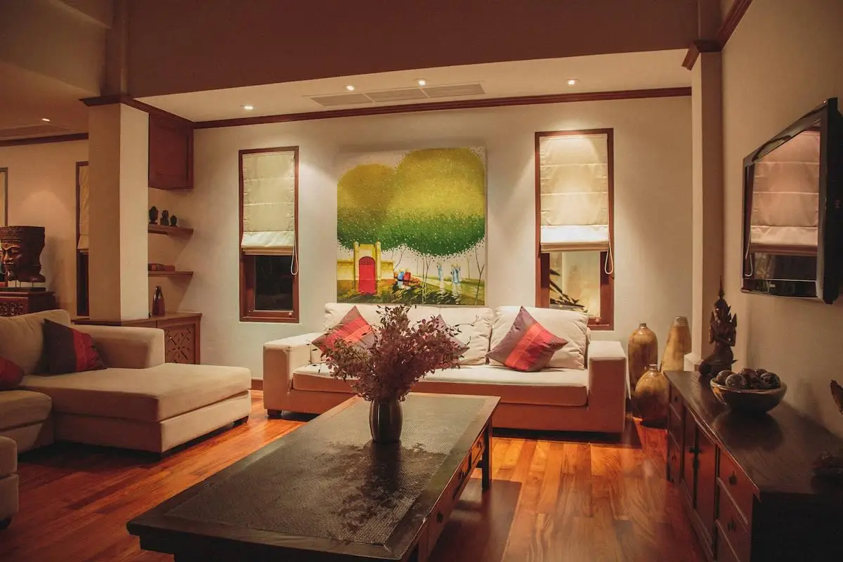 Five-bedroom villa in Sai Taan with 1,000 sqm of living space — Bang Tao · 4/22