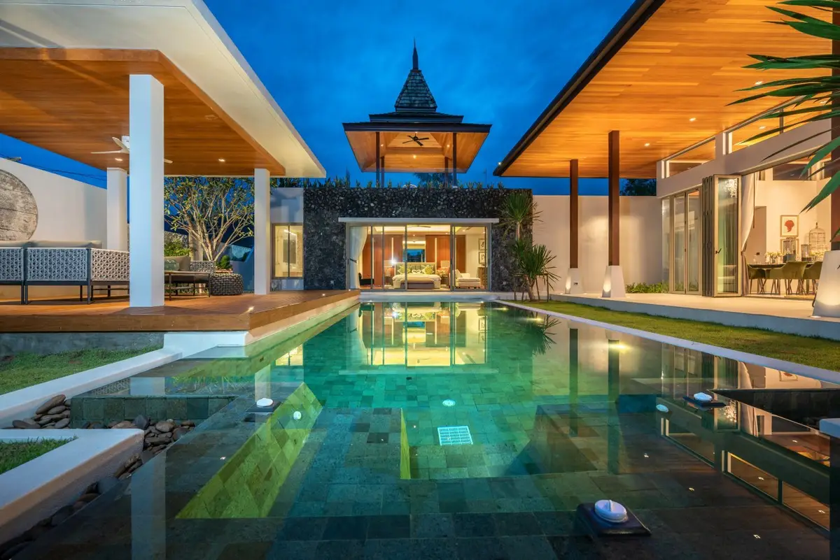4-Bed Villa in Botanica Bangtao Beach, Walk to Bang Tao — Bang Tao · 1/16