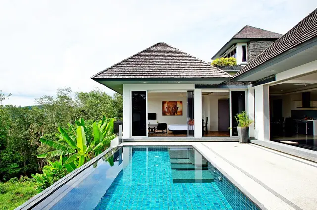 Incredible, large 3-bedroom villa, with sea view in The Villas Overlooking Layan project, on Bangtao / Laguna beach — Layan