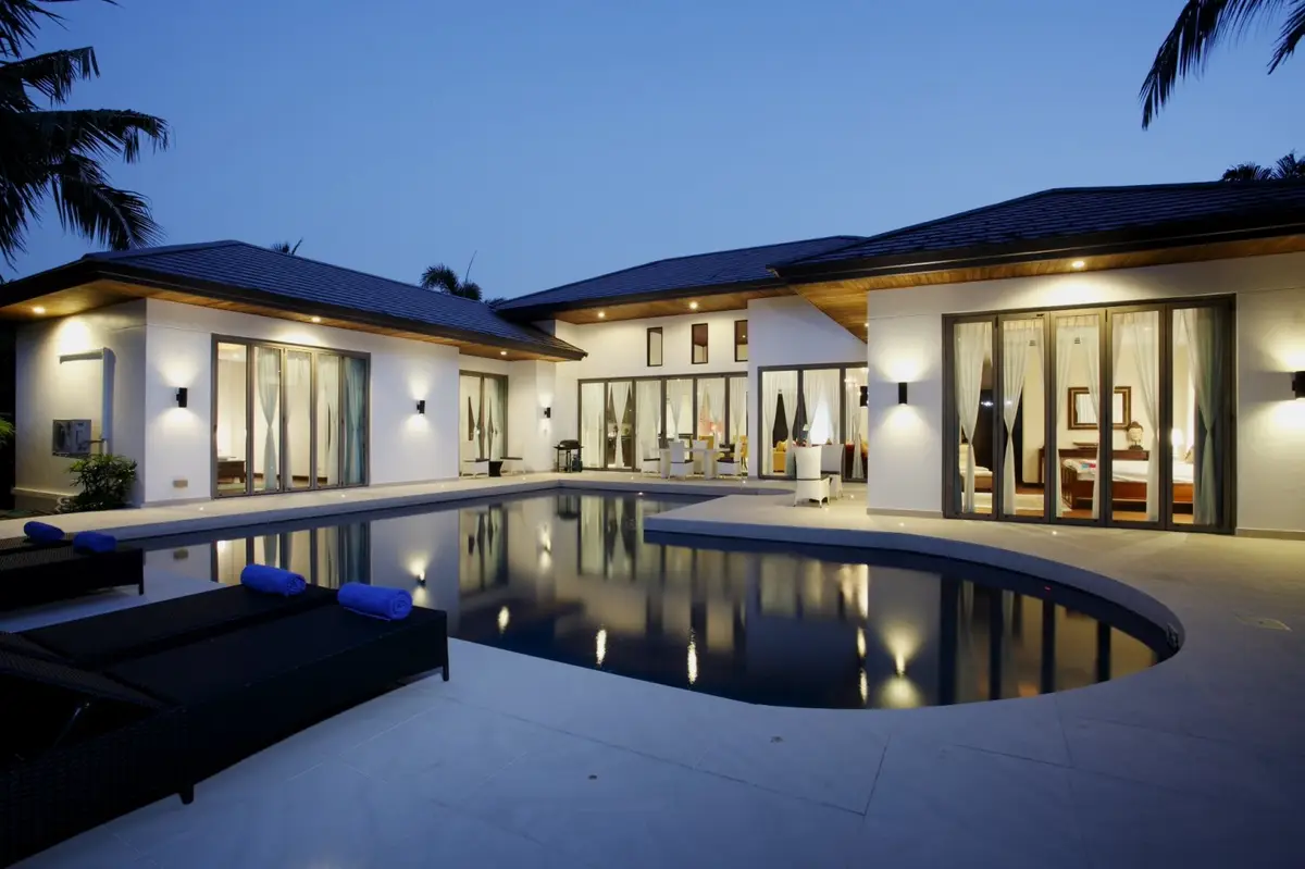 3-Bed Private Pool Villa in Baan Mandala Villas, Bang Tao — Bang Tao · 1/10