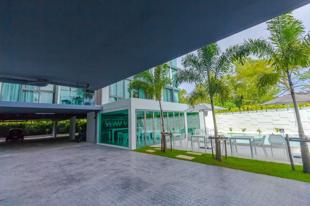 1-Bed Oceanstone Apartment near Bang Tao Beach — Bang Tao · 5/42