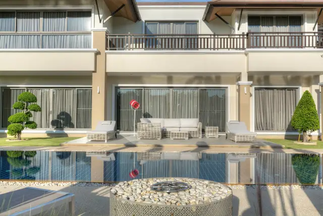 Large -Bedroom Villa, with pool view in Laguna Village project, on Bangtao / Laguna beach Video — Layan
