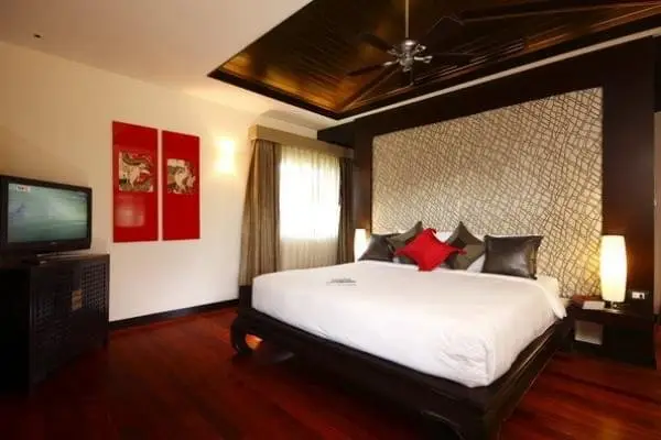 3-Bed Villa with Private Pool in Chom Tawan near Bang Tao Beach — Layan · 4/39