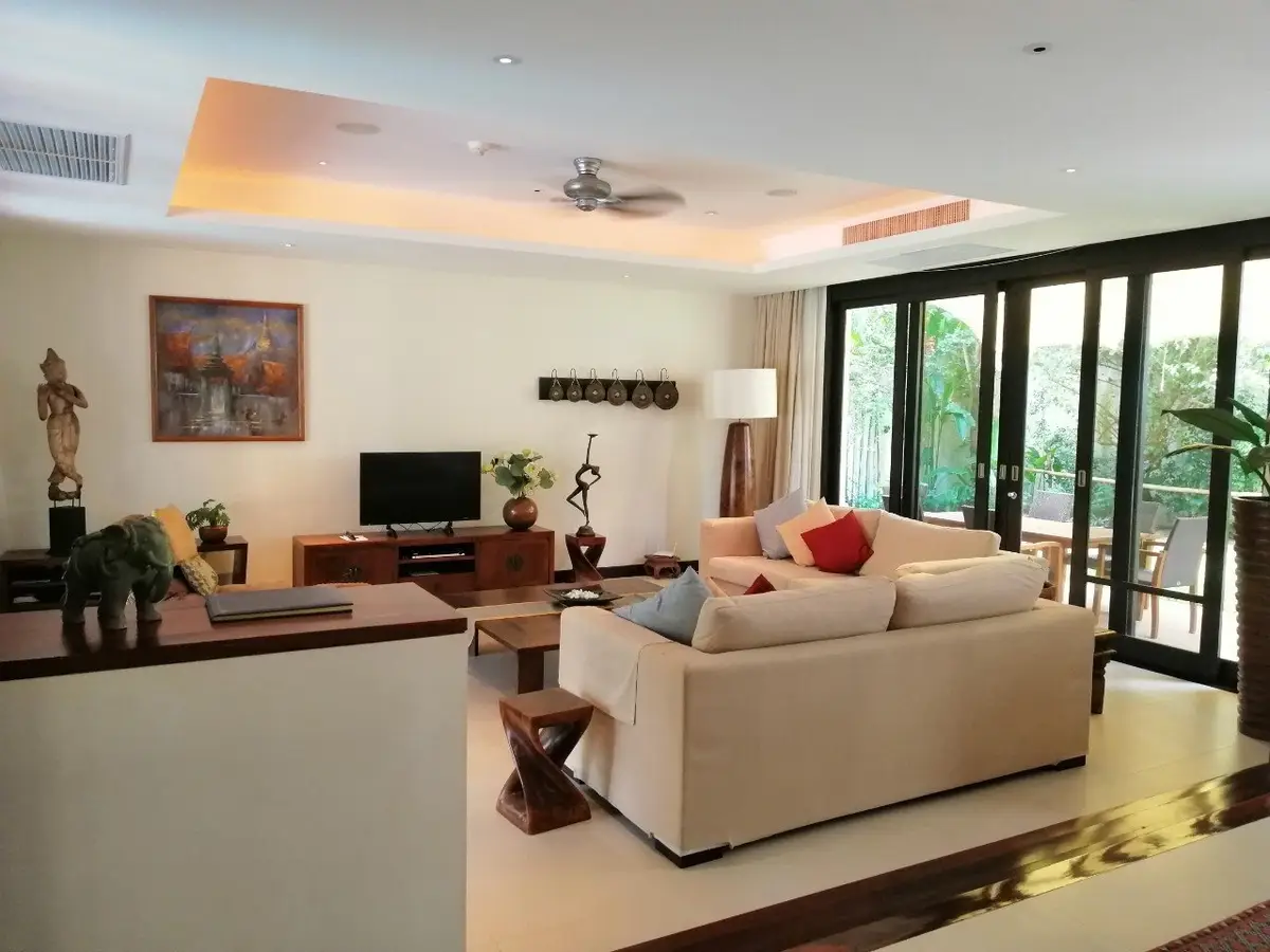 4-Bed Pool Villa for Rent in Chom Tawan near Bang Tao Beach — Layan · 3/39