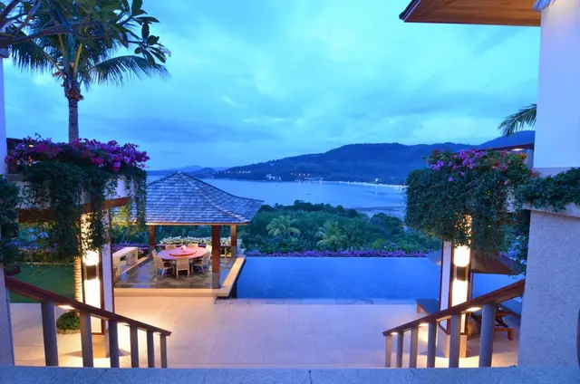 Incredible premium, large 5-bedroom villa, with sea view in Andara project, on Kamala Beach beach — Kamala