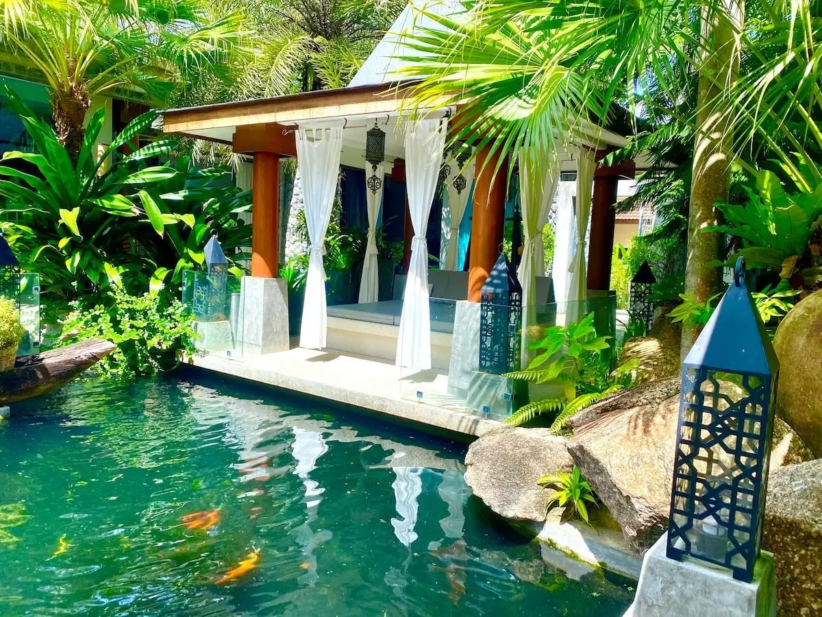 4-Bed Villa for Rent between Surin and Bang Tao Beaches — Surin · 3/36