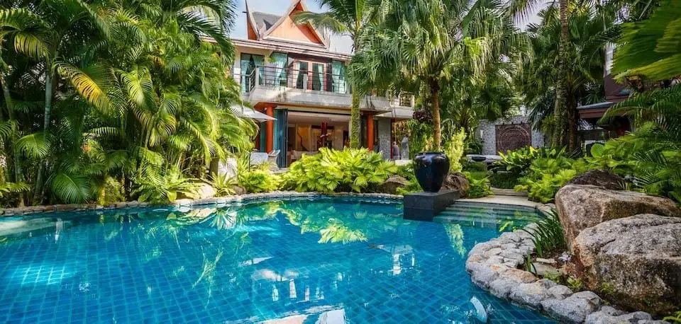 5-Bed Villa for Rent near Surin Beach with Garden Pool — Surin · 1/31