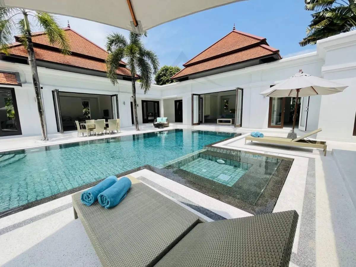 5-Bed Balinese-Style Villa for Rent in Sai Taan, Bang Tao — Bang Tao · 2/30