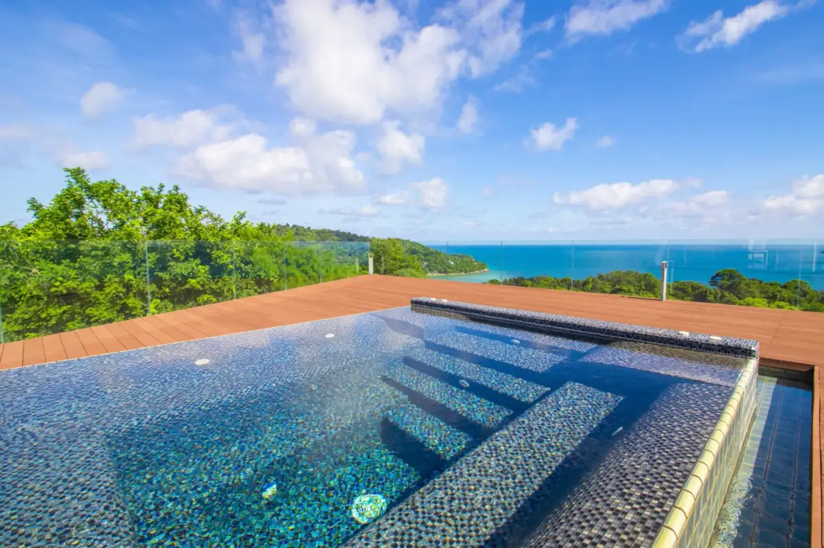 2-Bed 273 sq m Penthouse at Bluepoint Condominium, Patong — Patong · 1/14