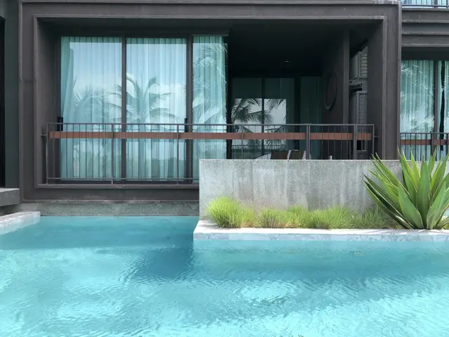 -Bedroom Apartments, with pool view in Saturdays project, on Rawai beach — Rawai
