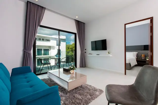 -Bedroom Apartments, with sea view in Utopia Naiharn project, on Nai Harn beach — Nai Harn