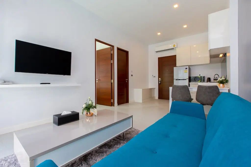 One-Bed Apartment with Pool and Sea View, Utopia Naiharn — Nai Harn · 5/10