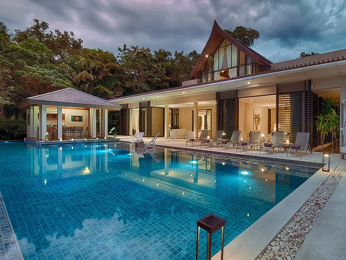 5-Bed Beachfront Villa with Sea View at Cape Yamu — Cape Yamu · 5/26