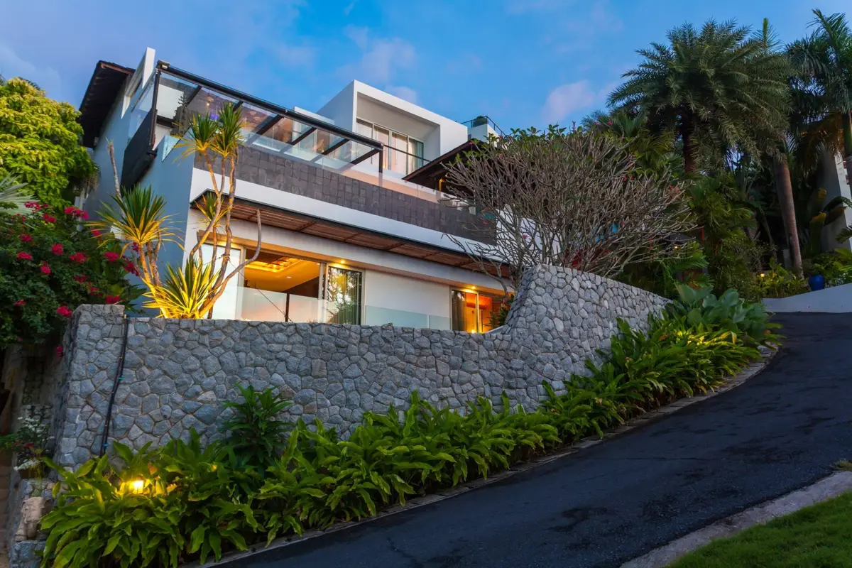 3-Bed Sea View Villa at Surin Heights near Surin Beach — Surin · 3/41