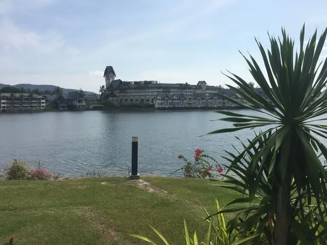 Fashionable 1-bedroom apartments, with sea view in Allamanda project, on Bangtao / Laguna beach — Bang Tao