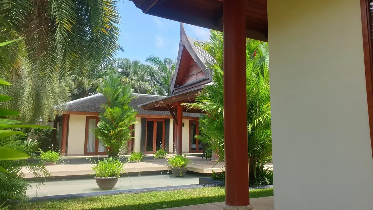 6-Bed Villa with Private Pool on a 2,560 sqm Plot, Bang Tao — Bang Tao · 5/14
