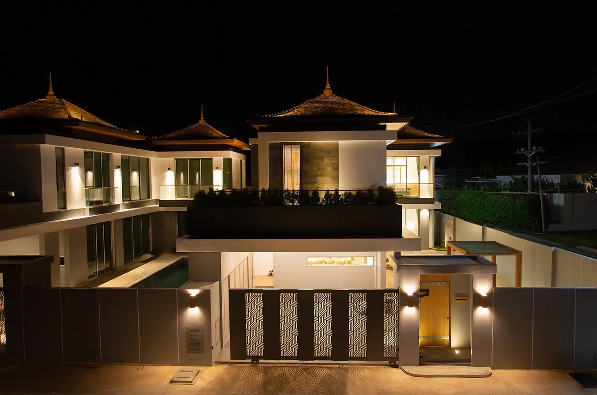 Four-Bedroom Villa at The Teak Phuket, Cherng Talay, 431 sq m — Cherng Talay · 3/19