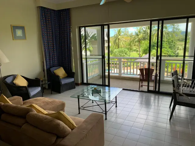 Chic 2-bedroom apartments, with golf course in Allamanda and project, on Bangtao / Laguna beach — Bang Tao