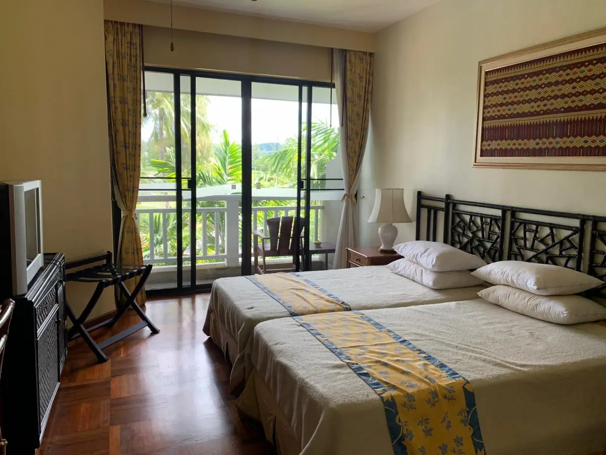2-Bed Golf View Apartment at Allamanda, Bang Tao — Bang Tao · 3/6