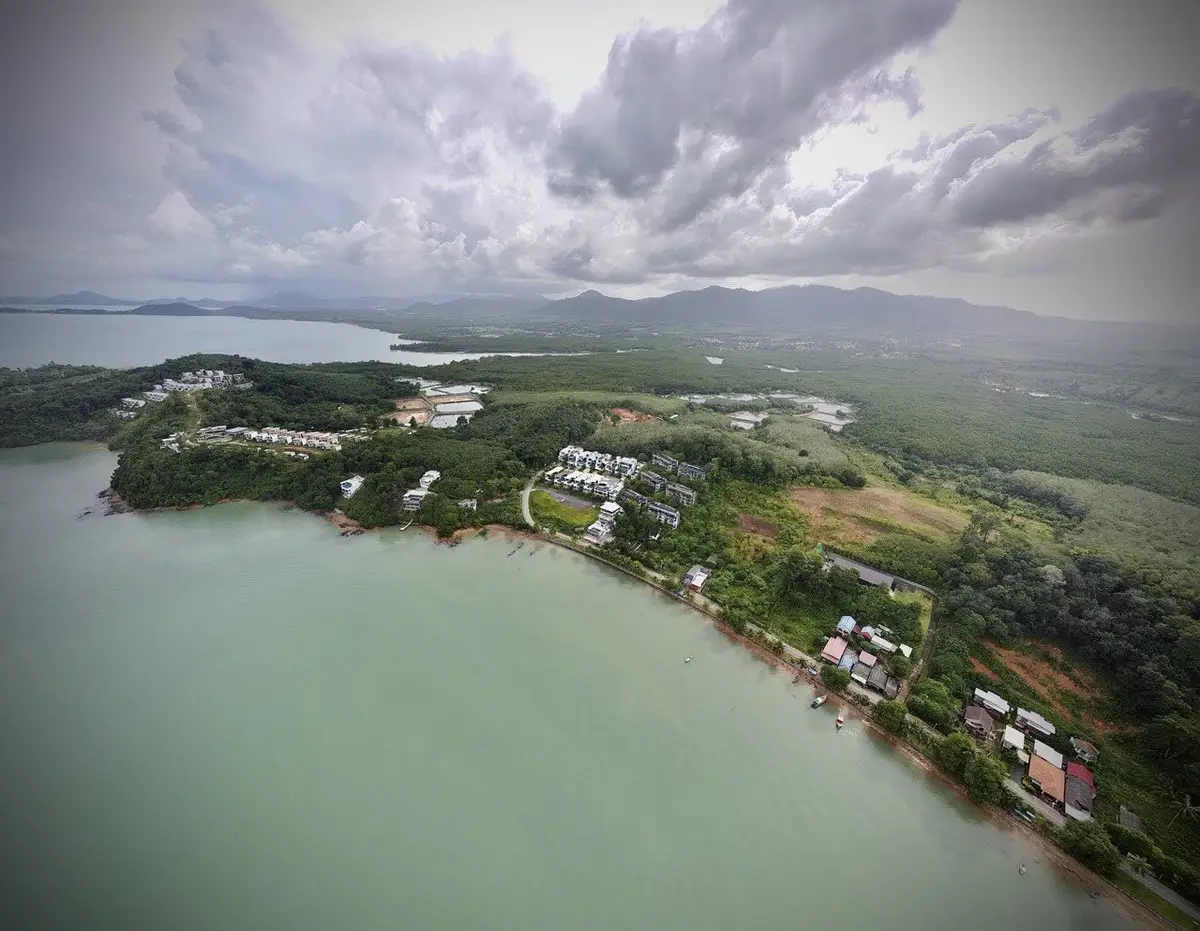 Four-Bedroom Villa in Mai Khao for Long or Holiday Lets — Mai Khao · 2/43