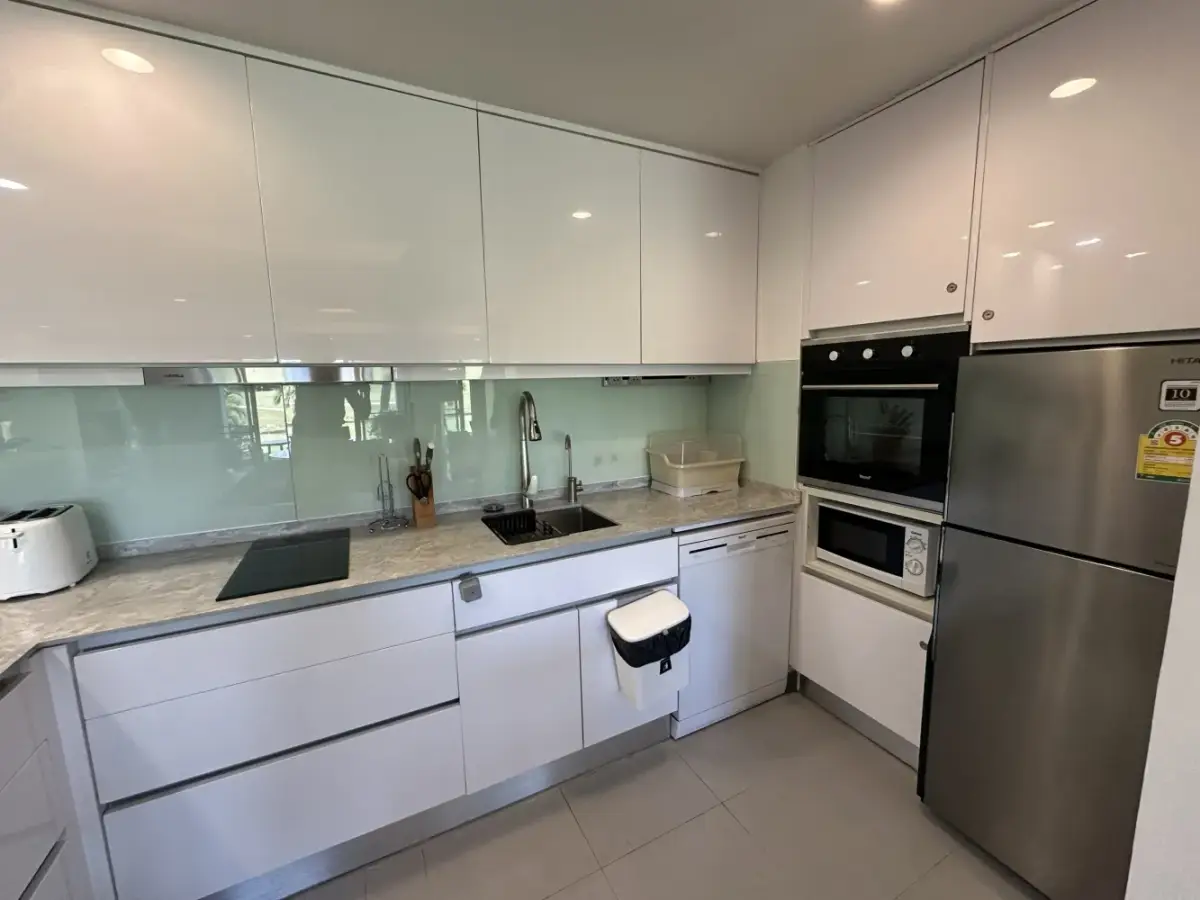 -Bedroom Apartments, with golf course in Allamanda and project, on Bangtao / Laguna beach — Bang Tao · 2/40