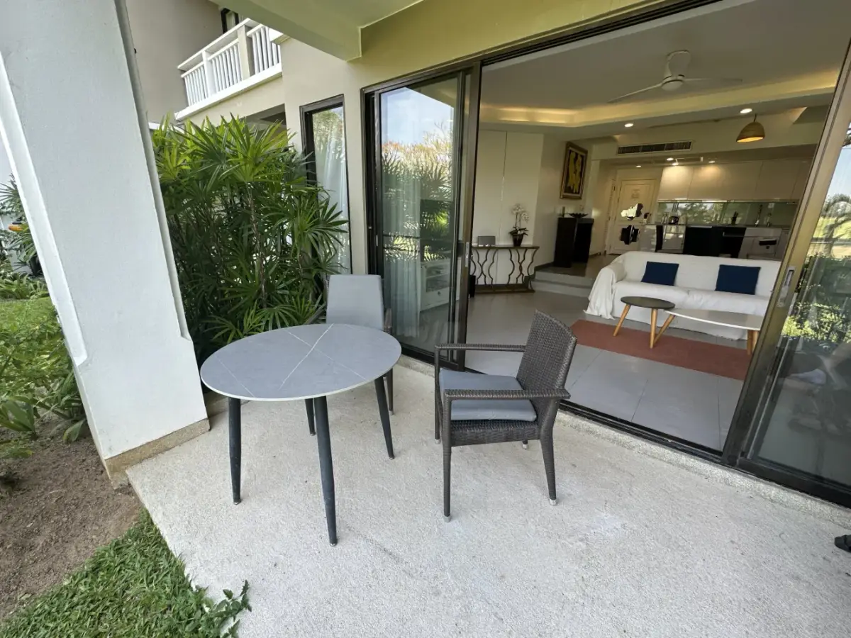 -Bedroom Apartments, with golf course in Allamanda and project, on Bangtao / Laguna beach — Bang Tao · 5/40