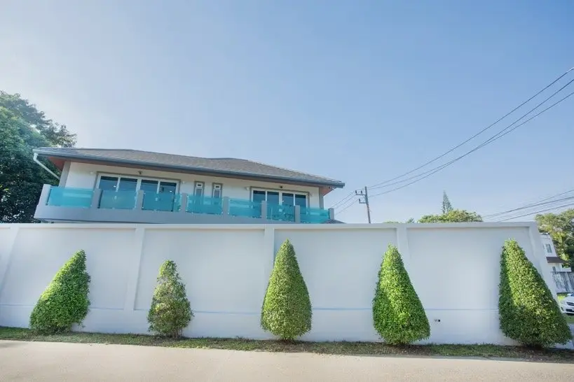 Luxury 4-bedroom villa, with sea view and near the sea, on Rawai beach — Rawai · 5/60