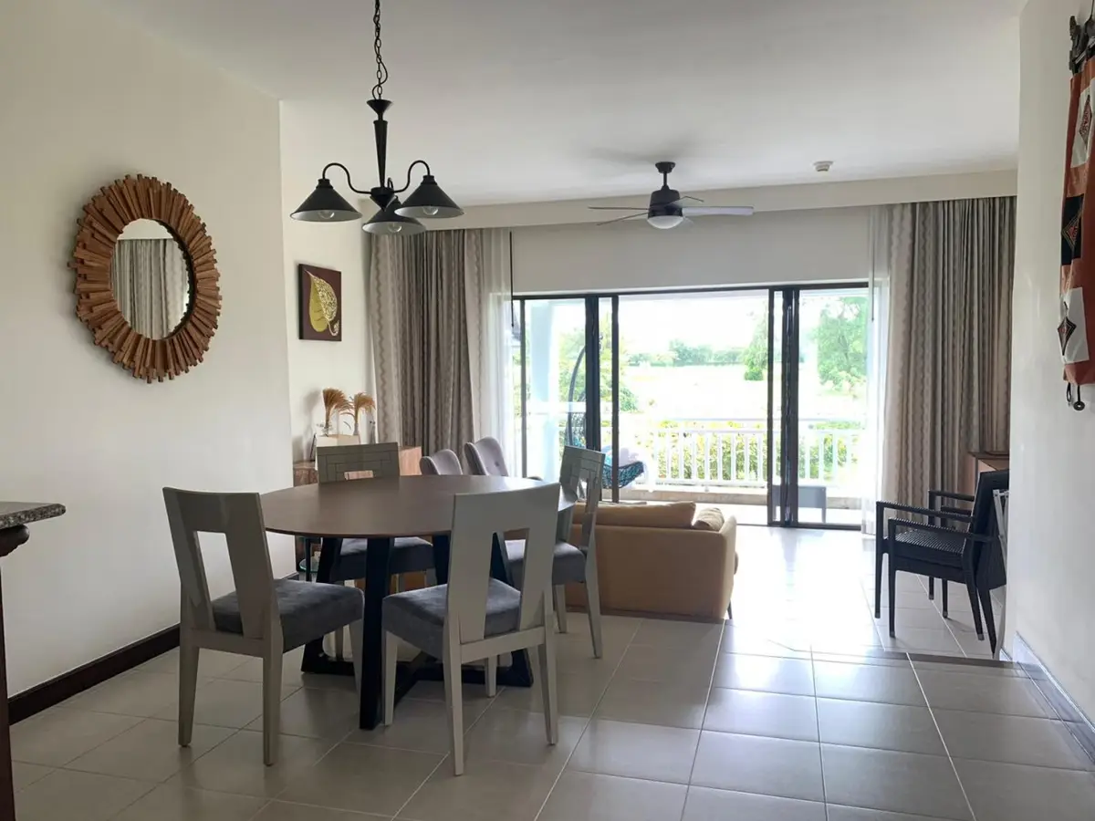 -Bedroom Apartments, with golf course in Allamanda and project, on Bangtao / Laguna beach — Bang Tao · 4/10