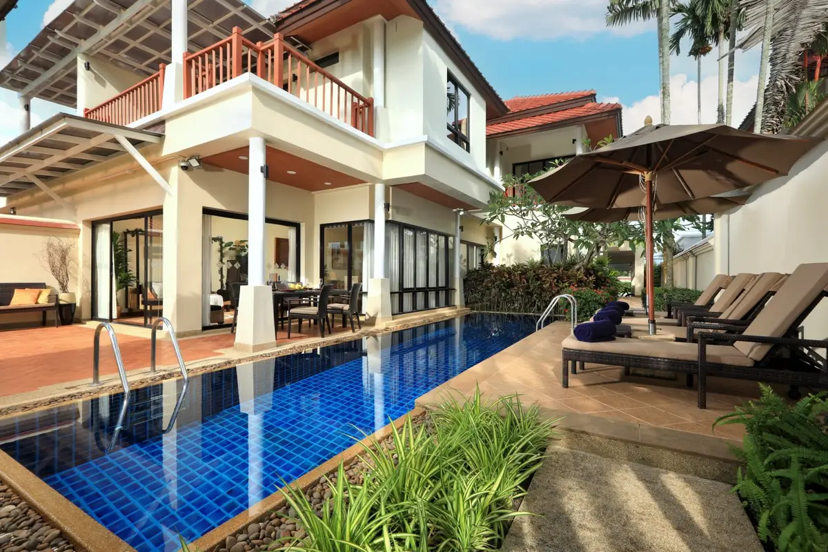 วิลล่า3 1 ห้องนอน พร้อมวิว สระน้ำ ในโครงการ Laguna Fairways, บนชายหาด บางเทา/ลากูน่า — Layan · 1/42