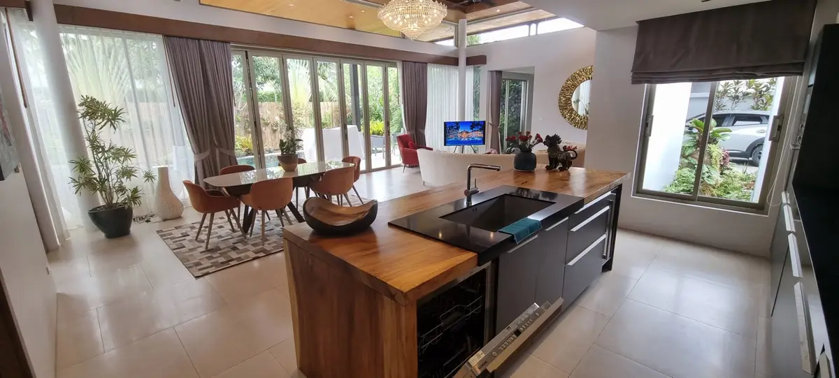วิลล่า3 1 ห้องนอน พร้อมวิว สระน้ำ ในโครงการ Botanica Phase 4 The Residence, บนชายหาด บางเทา/ลากูน่า | วีดีโอ — Cherng Talay · 3/29