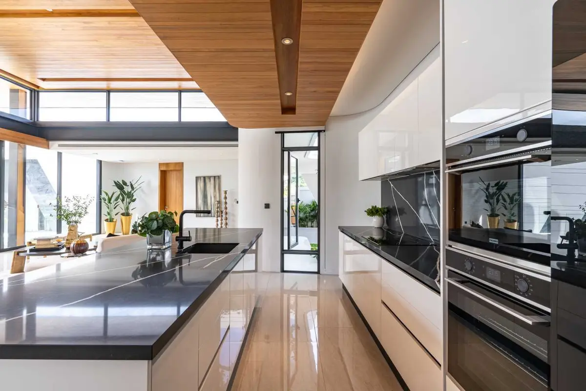 4-Bed Villa with Private Pool in Botanica Sky Valley, Layan — Layan · 4/17