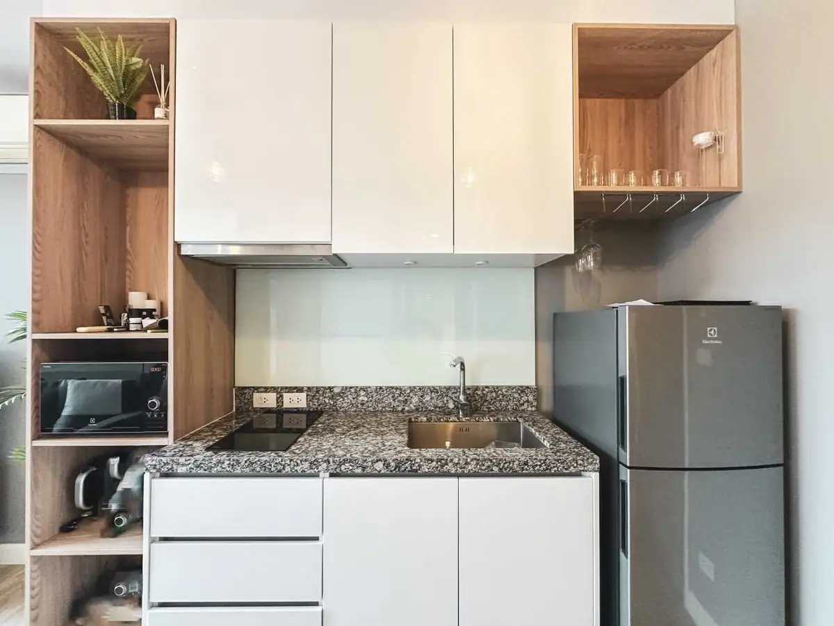 Stylish 1-bedroom apartments, with urban view in Diamond Condominium project, on Bangtao / Laguna beach — Bang Tao · 5/7