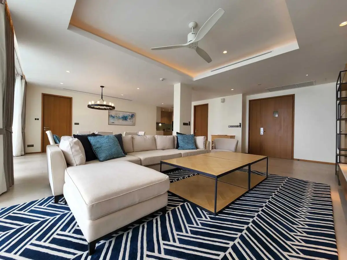 Sea-view 3-bedroom apartment at Angsana Beachfront Residences — Bang Tao · 2/19
