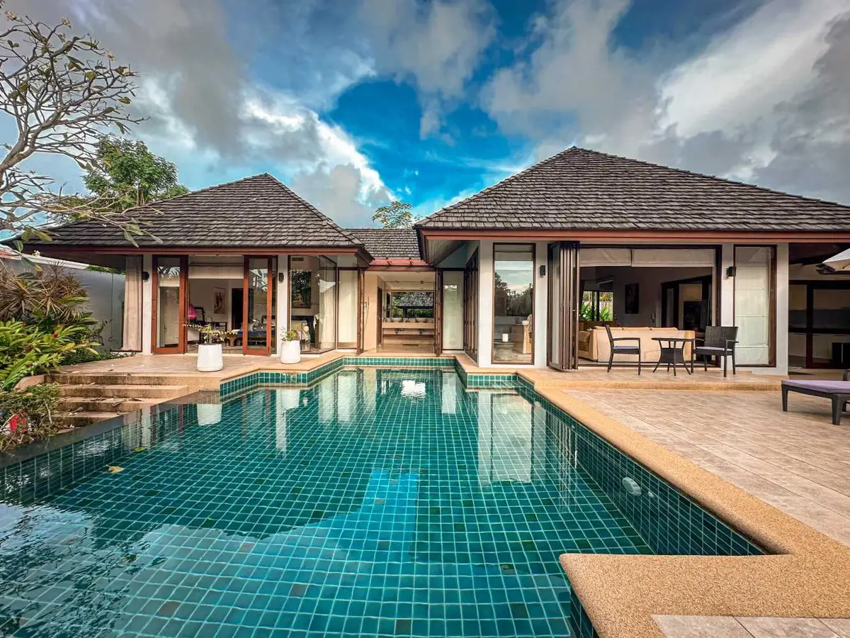 3-bedroom pool villa in Thai Bali, 700 m from Bang Tao Beach — Bang Tao · 1/22