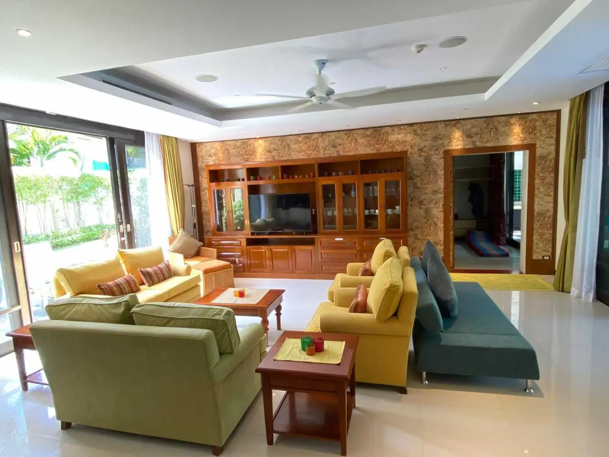 5-bedroom private-pool villa in Maan Tawan, 490 m from Layan Beach — Layan · 3/29