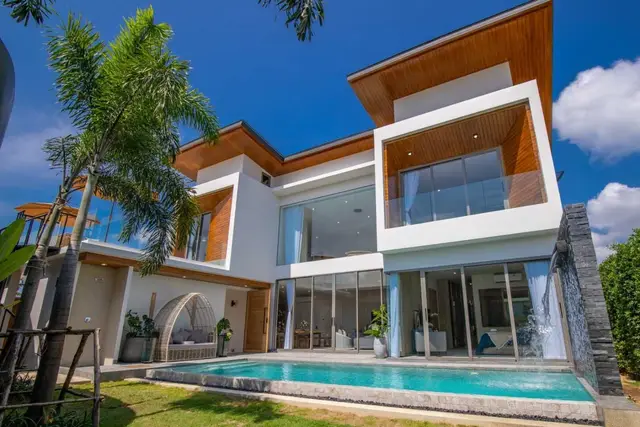 Amazing 3-bedroom villa, with pool view in Zenithy project, on Bangtao / Laguna beach — Cherng Talay
