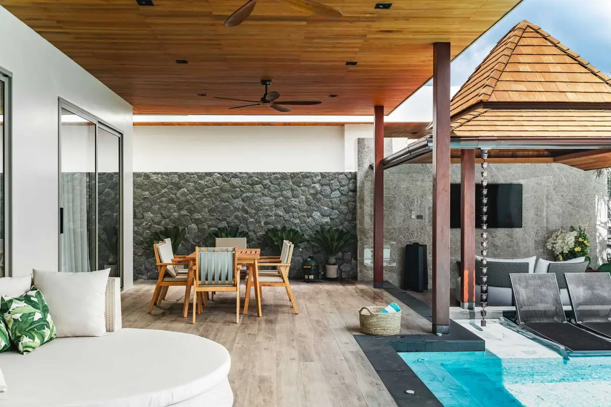 4-bedroom, 5-bathroom private-pool villa at Gold Chariot — Cherng Talay · 5/35