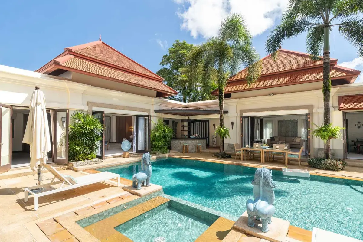 5-bedroom villa on an 864 sq m plot in Sai Taan, Bang Tao — Bang Tao · 2/36