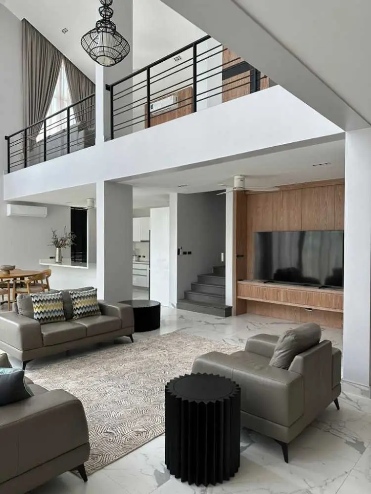 3-bedroom villa with renovated kitchen, Grand View Residences — Cherng Talay · 4/21