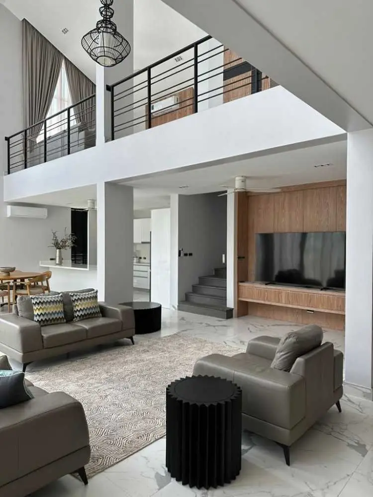 3-bedroom villa with renovated kitchen, Grand View Residences — Cherng Talay · 5/21