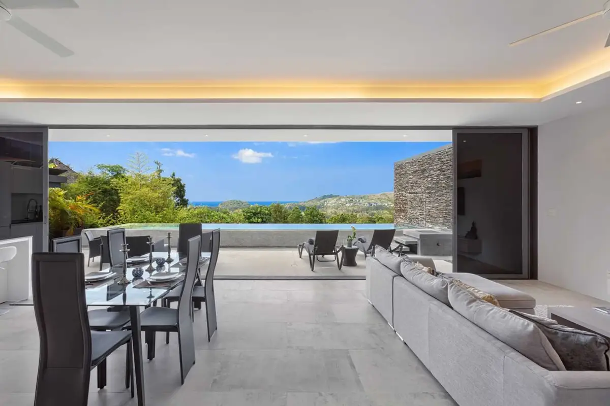 2-Bed Sea-View Apartment in The Villas Overlooking Layan — Layan · 4/31
