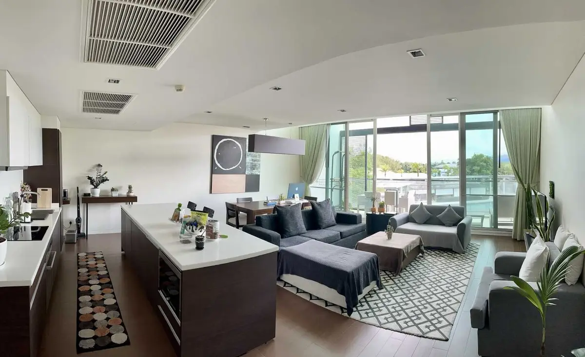 2-Bed Apartment on the Fifth Floor, The Loft at Laguna Village — Layan · 2/23