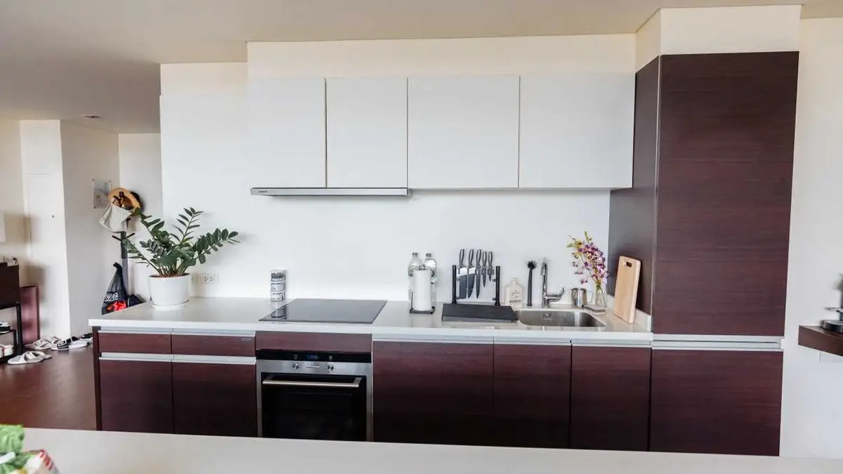 2-Bed Apartment on the Fifth Floor, The Loft at Laguna Village — Layan · 5/23