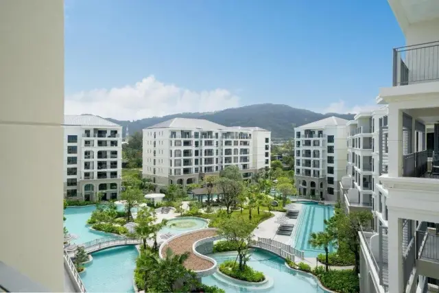 -Bedroom Apartments, with pool view in The Title Bangtao Legendary project, on Bangtao / Laguna beach — Bang Tao