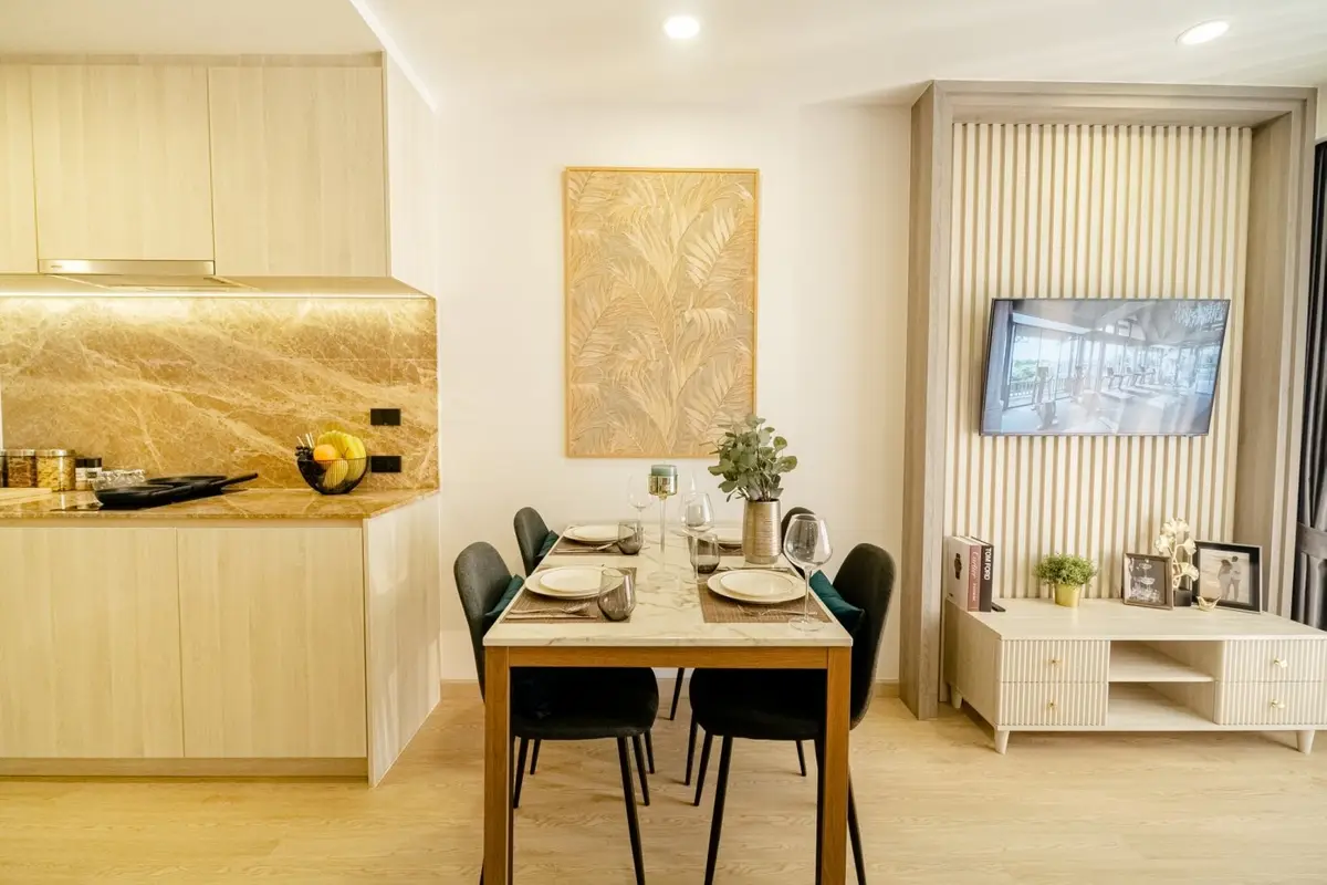 1-Bed Apartment on the Third Floor, The Ozone, Bang Tao — Bang Tao · 5/14
