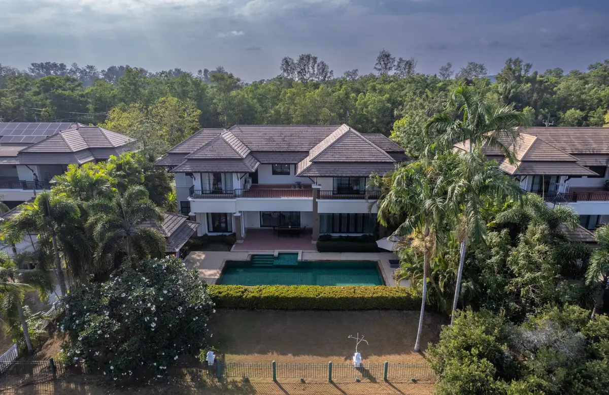 5-bedroom residence of 1,464 sq m in Laguna Village, Layan — Layan · 2/15