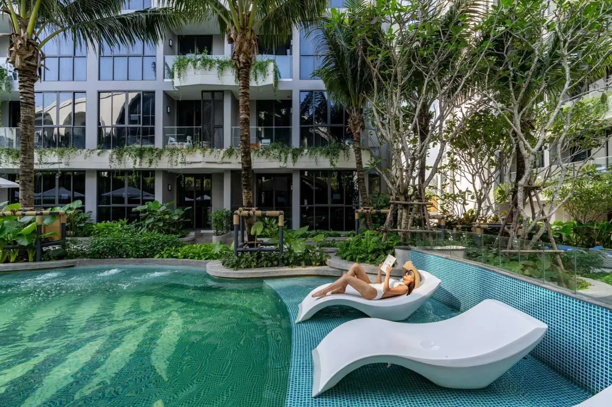 30 sqm Studio on the 7th Floor at Layan Green Park, Layan — Layan · 2/38