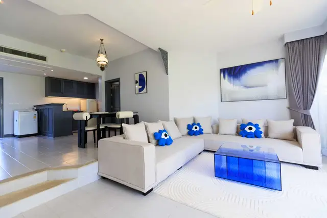 -Bedroom Apartments, with golf course in Allamanda and project, on Bangtao / Laguna beach — Bang Tao