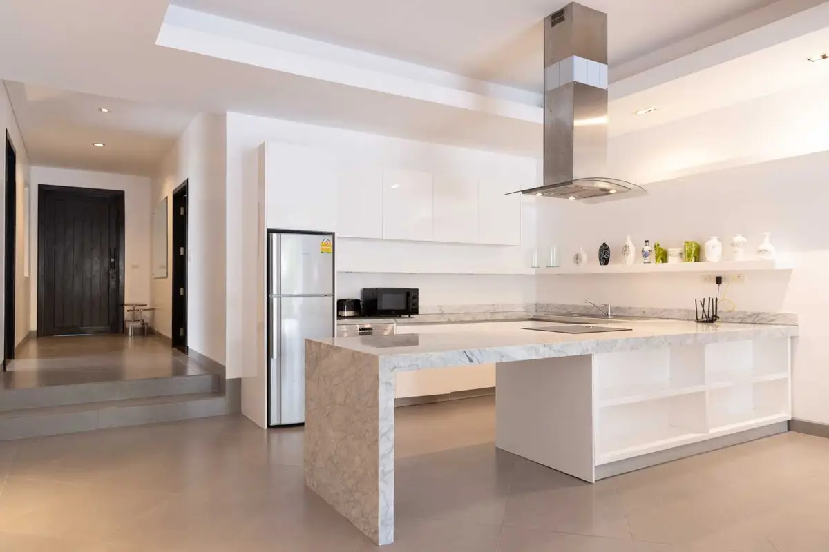 Three-Bedroom Apartment at Mandala Condominium, Bang Tao — Bang Tao · 2/18