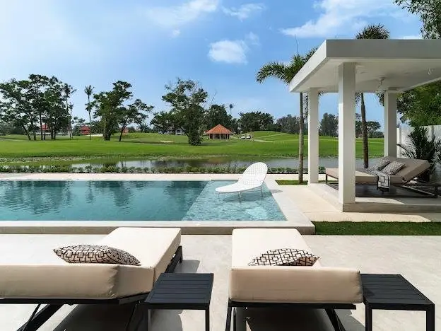 6-Bed Golf-View Villa in Laguna Homes on a 1,300 sqm Plot — Layan · 3/74